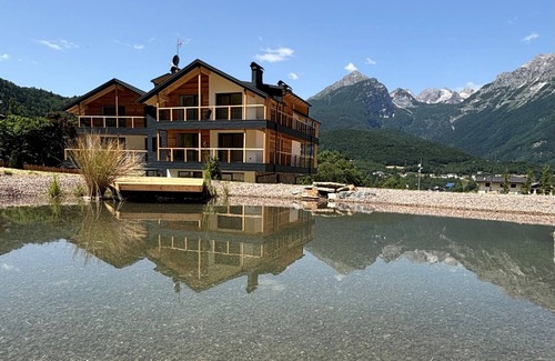 Spormaggiore Apartamento | Apartamento 'Mugo' con vistas a la montaña, Wi-Fi y aire acondicionado