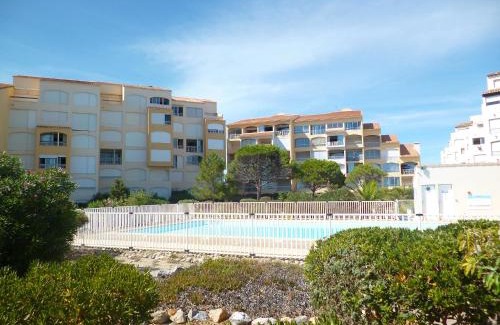 Port Leucate Apartamento | Apartment Mykonos-1 by Interhome