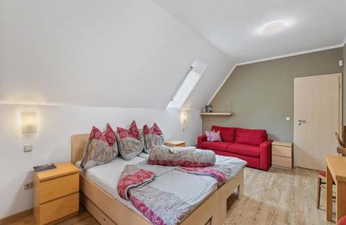 Hrensko Apartamento | Apartment Na mechu-2 by Interhome