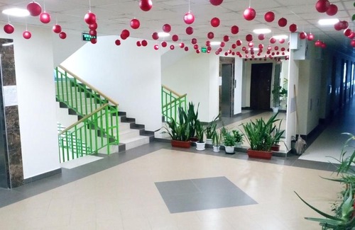 Dzerzhyns'kyi District Apartamento | Apartment near Alekseevskaya (229)