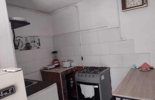Puente Aranda Apartamento | apartamento cerca corferias terminal club militar embajada EEUU