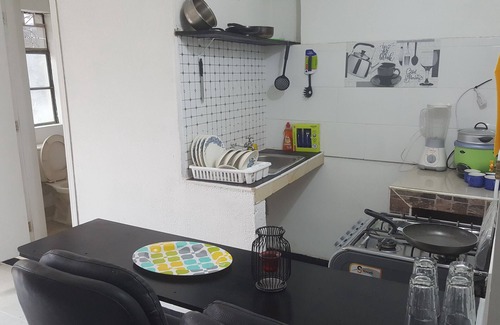 Puente Aranda Apartamento | apartamento cerca corferias terminal club militar embajada EEUU
