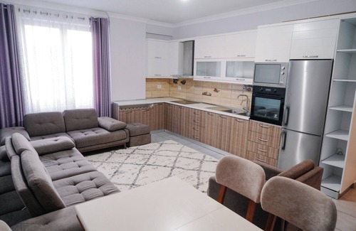 Elbasan Apartamento | Apartment Near Downtown