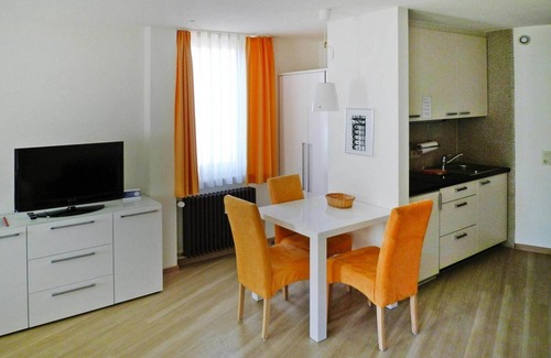 Immenstaad am Bodensee Apartamento | Apartamento cerca del Lago Constanza y Alpes