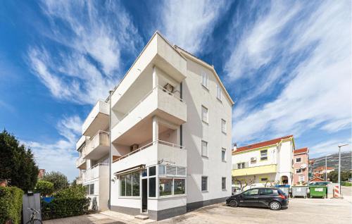 Kastel Stafilic Apartamento | Apartment Near The Sea