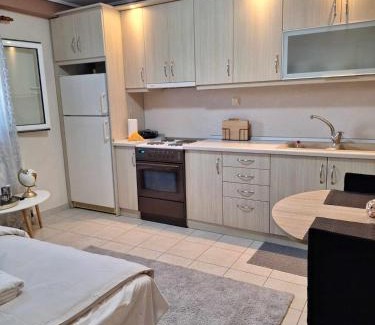 Nees Pagases Apartamento | Apartment near the sea, Volos