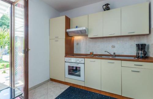 Kosinozici Apartamento | Apartment Nena-1 by Interhome