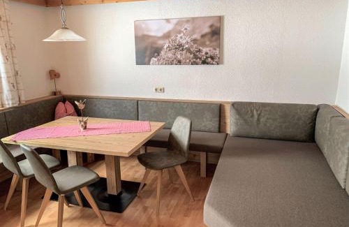 Schwendau Apartamento | Apartment Neuner-1 by Interhome