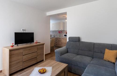 Mlini Apartamento | Apartment Nike - Two-Bedroom Apartment with Terrace