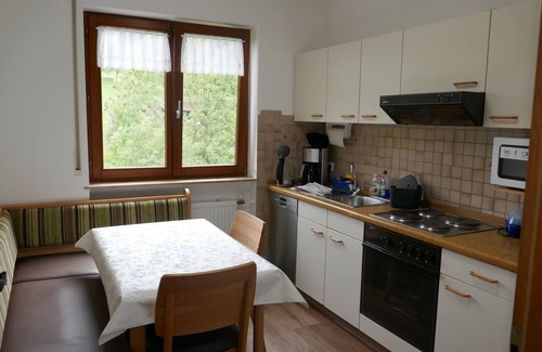 Freiamt Apartamento | Apartment 'No. 2.1 Rotkelchen' with Shared Terrace, Shared Garden and Wi-Fi