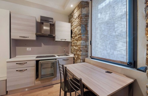 Caprino Bergamasco Apartamento | Apartamento 'Nottedì Case Vacanze 1' con Wi-Fi y aire acondicionado