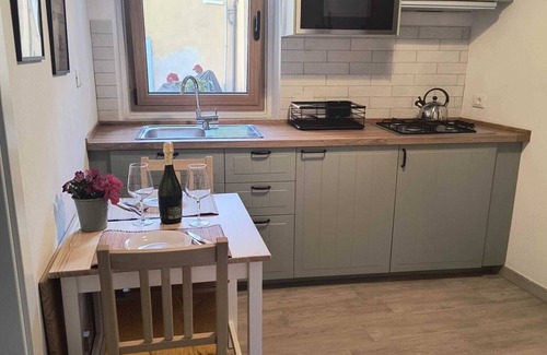 Nervi Apartamento | Apartment 'Nonna Gina' with Air Conditioning