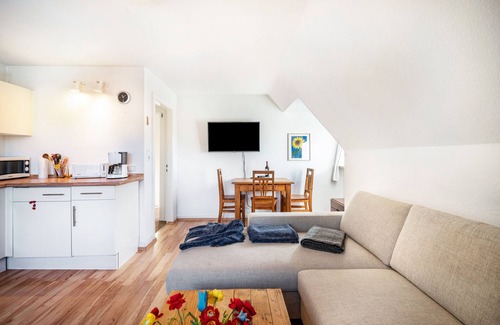 Brunsbuttel Apartamento | Apartamento 'Nordsee' con balcón y Wi-Fi
