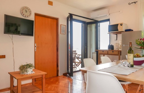 Sveti Juraj Apartamento | Apartamento Novak by Interhome