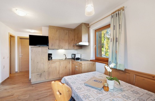 Vallarga Apartamento | Apartamento "Oberhof Lärchenwald" con vistas a la montaña, balcón y Wi-Fi