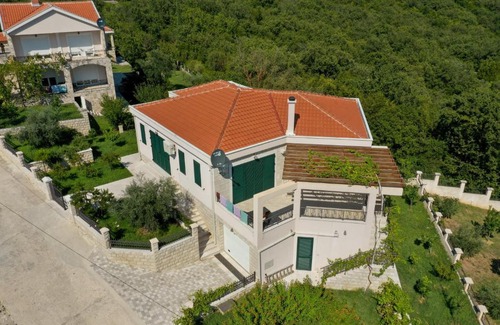 Ratisevina Apartamento | Apartment Olive Hill