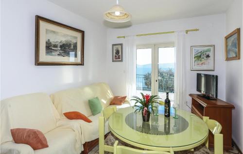 Pisak Apartamento | Apartment Omis With Sea View 03