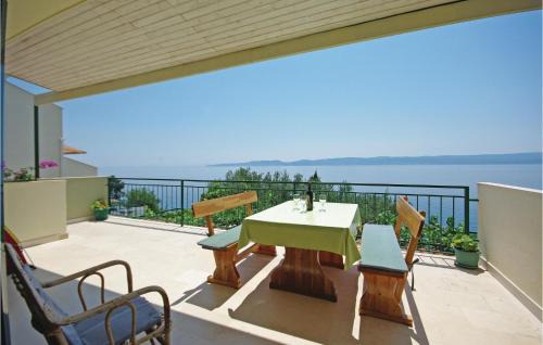 Pisak Apartamento | Apartment Omis With Sea View 03