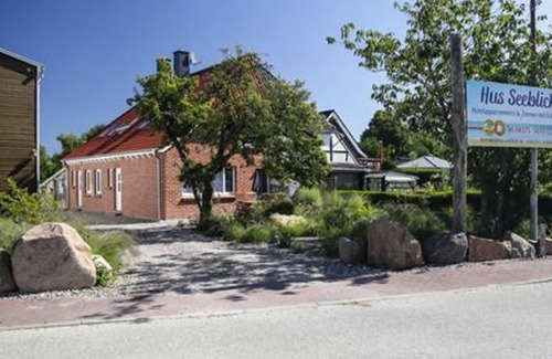 Puttgarden Apartamento | Apartment on 2 floors - App 7 - Hus lake view