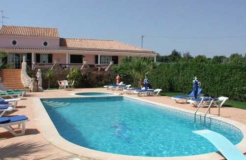 Odiaxere Apartamento | Apartamento en una hermosa parcela con piscina cerca del mar