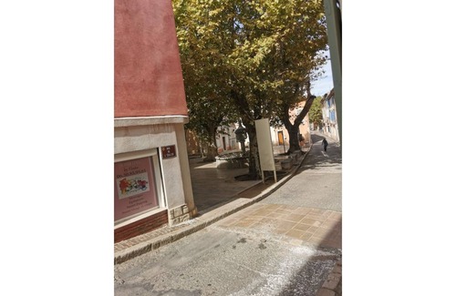 Nans-les-Pins Casa | Apartment on Chemin des ROYS