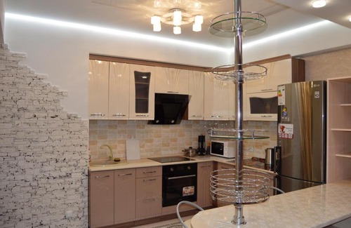Yuzhno-Sakhalinsk Apartamento | Apartment on Komsomolskaya ulitsa 373b