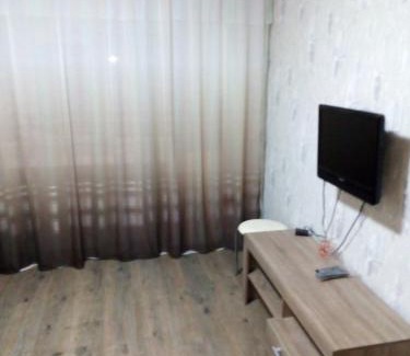 Babushkins'kyi district Apartamento | Apartment on Nauki Avenue
