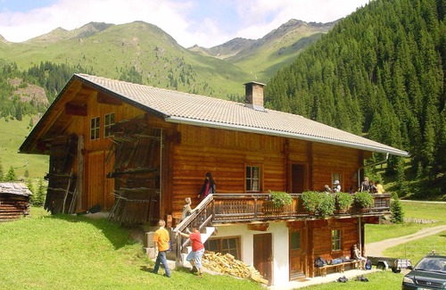 Innervillgraten Cabina | Apartment on the ground floor - Almhütte Gutwenger - Unterstalleralm