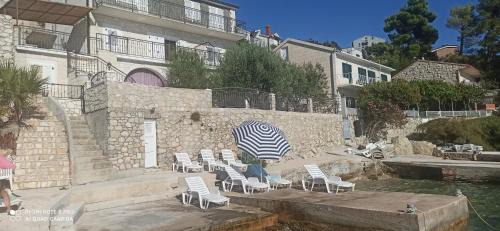 Celina Apartamento | Apartment on the beach