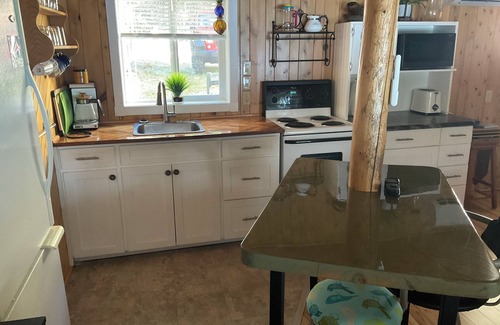 Manitoulin District Apartamento | Apartment on the Bay