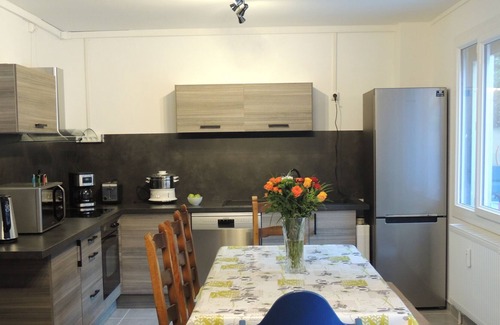 Allevard Apartamento | Apartment on the ground floor in the city center