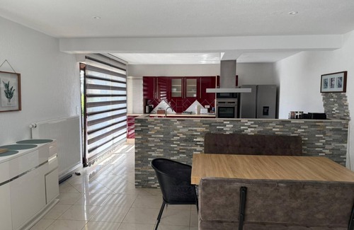 Beblenheim Apartamento | Apartment on the road and close to Christmas markets