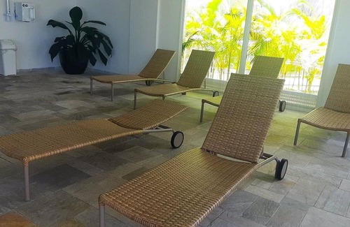 Vila Clais Apartamento | Apartment on the seafront in Resort Praia Bertioga