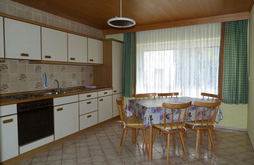 Urschmitt Apartamento | Apartamento "Oresmit" en una ubicación idílica, entre VULKANEIFEL y MOSEL