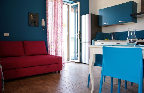 Marina di Modica Apartamento | Apartamento con vistas al mar con piscina privada