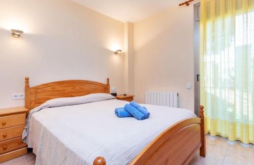 Sant Antoni de Calonge Apartamento | Apartment Pailebot by Interhome