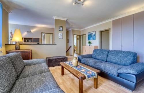 Pobri Apartamento | Apartment Palms by Interhome