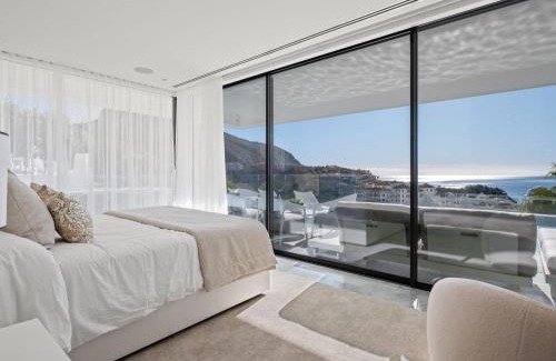 Pueblo Mascarat Apartamento | Apartment Panorama Bay by Interhome