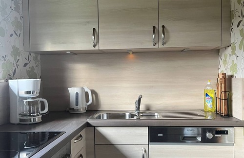 Volkach Apartamento | Apartamento 'Pappelblick' con terraza privada, jardín privado y Wi-Fi