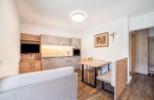 Racines Apartamento | Apartamento "Parigger Apt Lavendel" con vistas a la montaña, jardín compartido y Wi-Fi