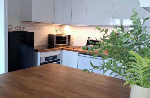 Saint-Denis Apartamento | Apartment Paris - La Plaine - Stade de France (sleeps 6+baby bed+parking)