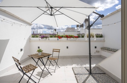 Castellana Grotte Apartamento | Apartamento 'Perla with SPA' con terraza privada, Wi-Fi y aire acondicionado