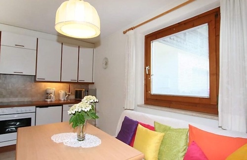 Landeck Apartamento | Apartamento Pesjak by Interhome