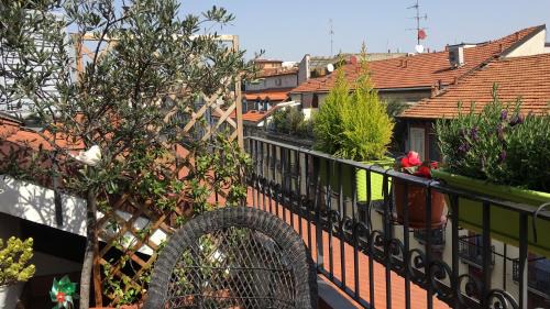 Zona Risorgimento Apartamento | Apartment Pied à Terre with Terrazza in Milan City Center