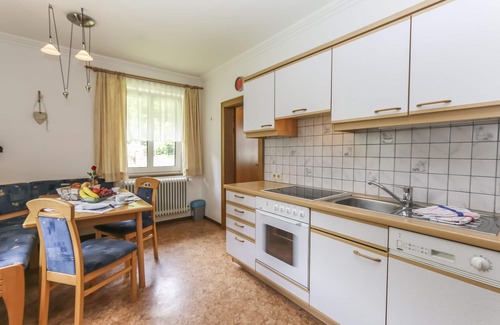 Viehhofen Apartamento | "Apartamento Pinzgau" con terraza y acceso directo al jardín para 4-5 personas.