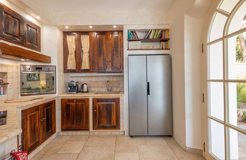 Riparbella Apartamento | Apartamento 'Podere Terraviva - Apt Mimosa' con vistas al mar, piscina compartida y Wi-Fi