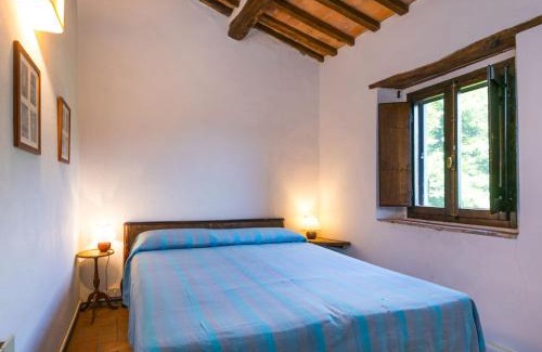 Pescia Apartamento | Apartment Podere Villa-Apt- Mezzo by Interhome