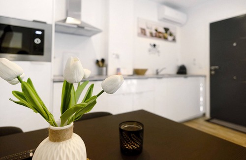 Vallpineda Apartamento | Apartment 'Precioso Sitges' with Private Terrace, Wi-Fi and Air Conditioning