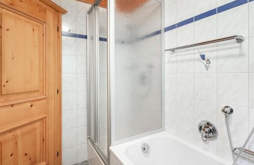 Bramberg am Wildkogel Apartamento | Apartment Prieslern-2 by Interhome