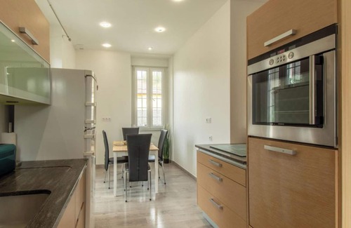 Alby-sur-Cheran Apartamento | Apartamento 'Proche D'annecy' con jardín privado, balcón y Wi-Fi